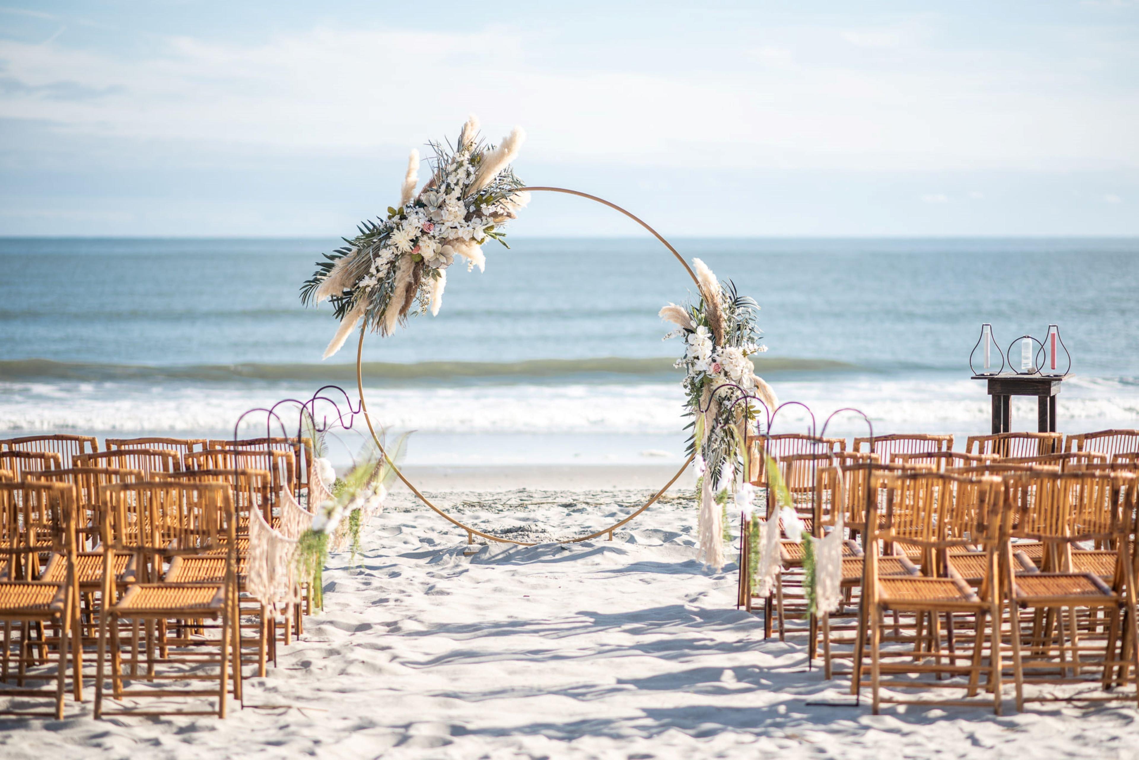 Holiday Inn Resort Oceanfront At Surfside Beach By Ihg Экстерьер фото