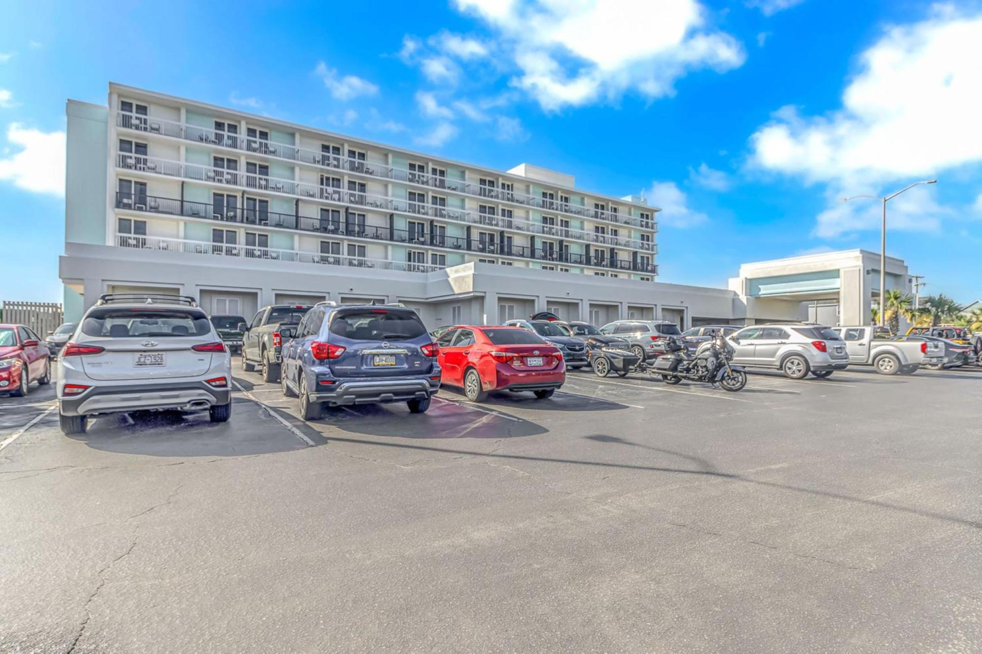Holiday Inn Resort Oceanfront At Surfside Beach By Ihg Экстерьер фото