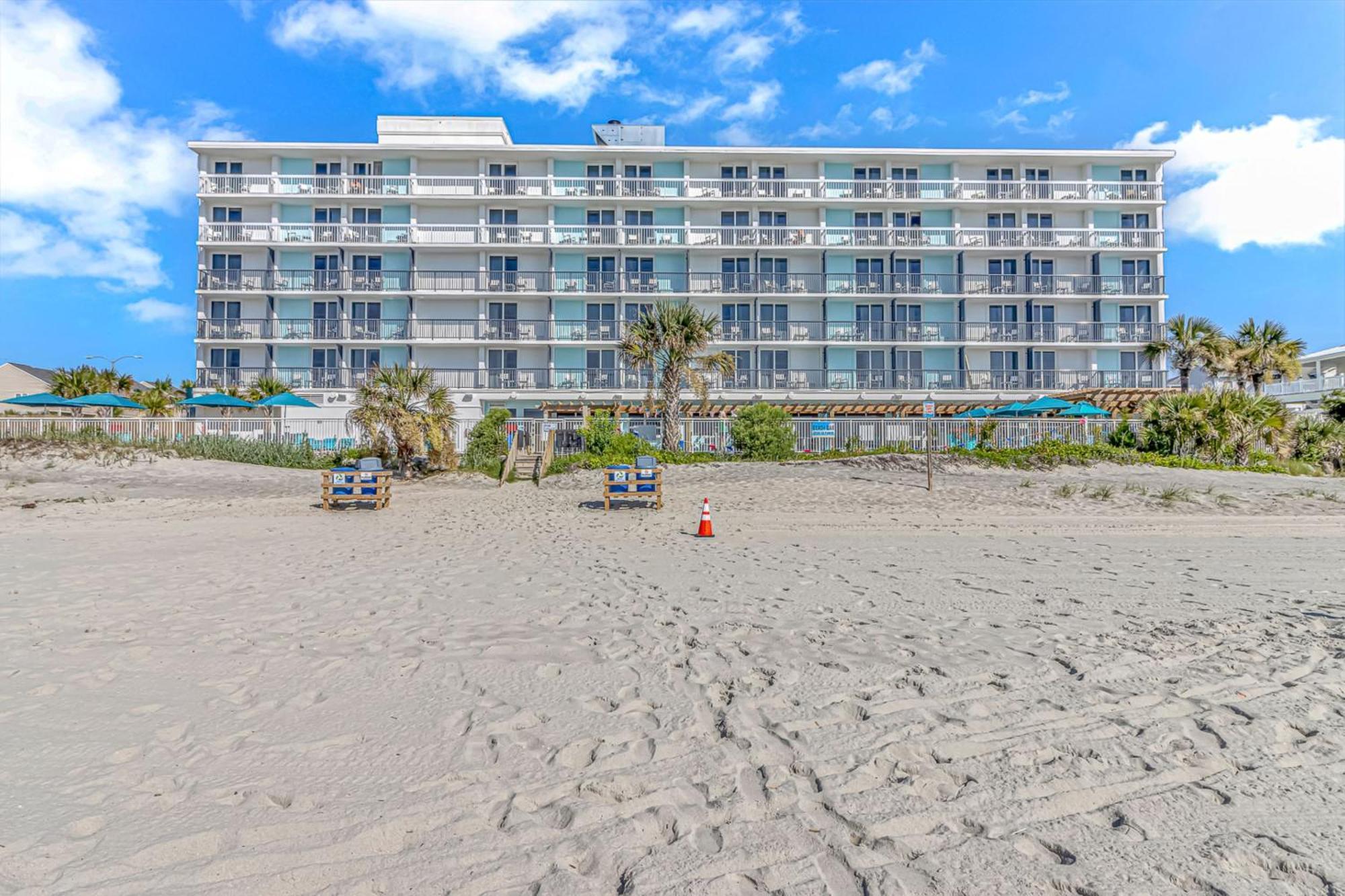 Holiday Inn Resort Oceanfront At Surfside Beach By Ihg Экстерьер фото