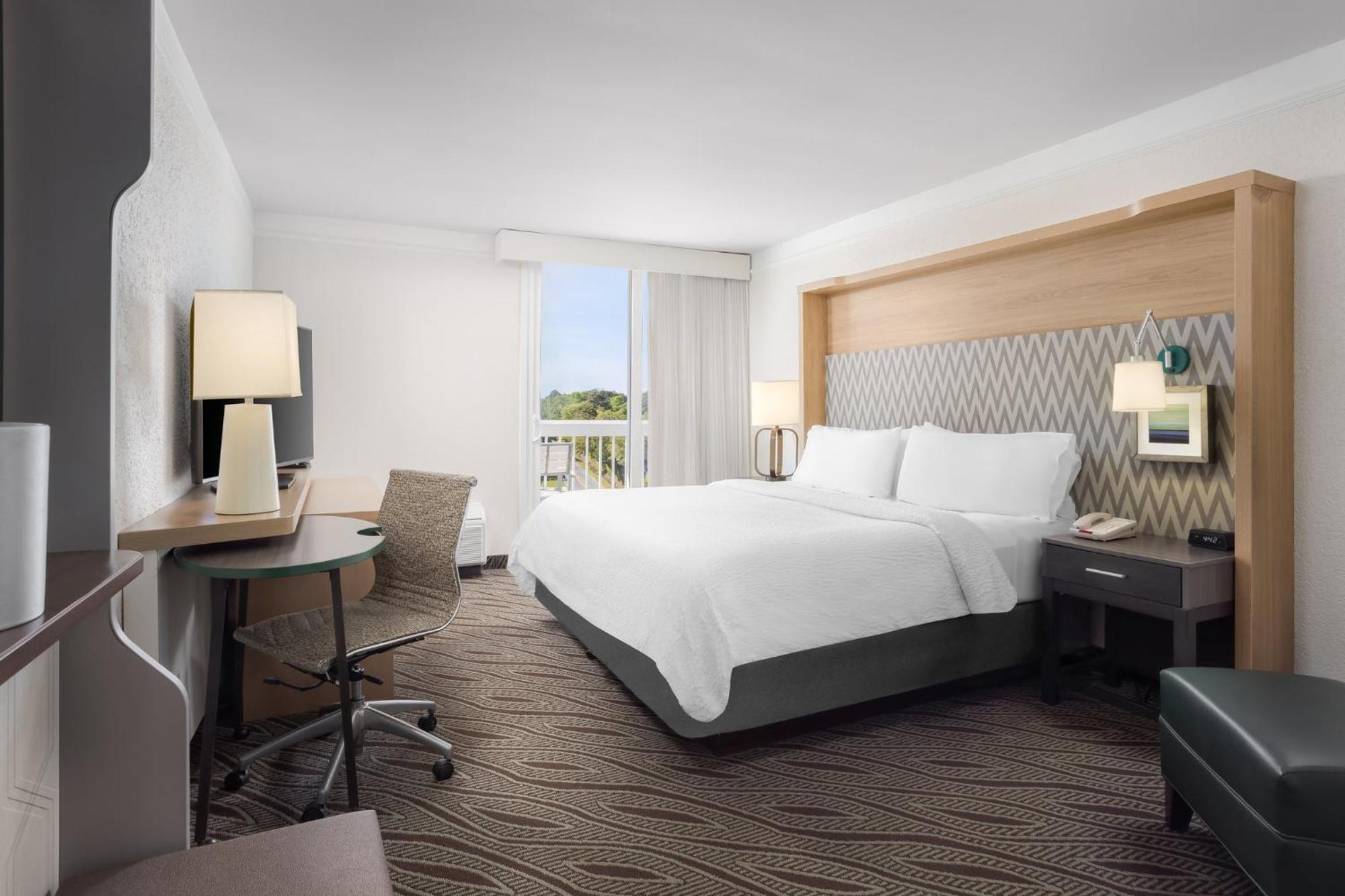 Holiday Inn Resort Oceanfront At Surfside Beach By Ihg Экстерьер фото
